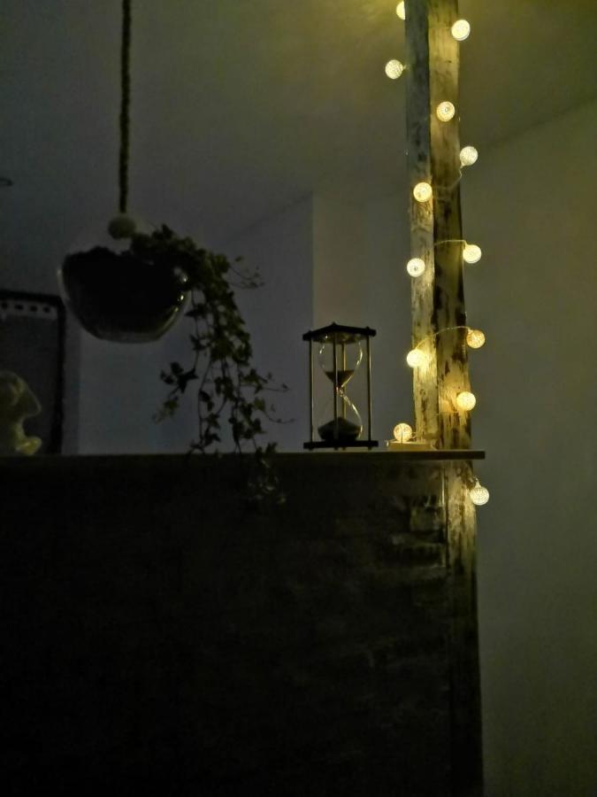 Studio Zen Et Cosy, Neuf En Pleine Ville Saint-Claude Luaran gambar